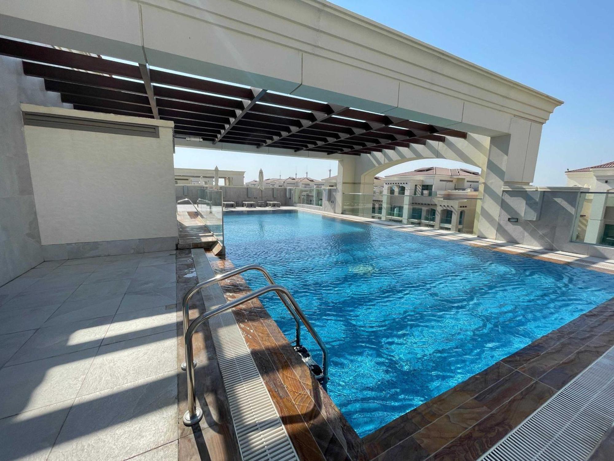 Oyo 1382 Spacious 1 Bhk With Balcony Apartment *